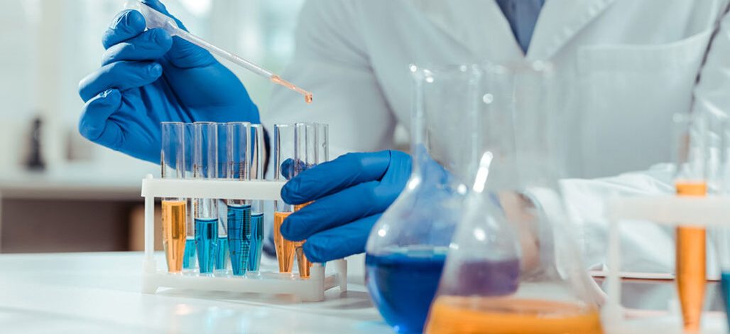 ماده شیمیایی چیست و چه ویژگی‌هایی دارد؟