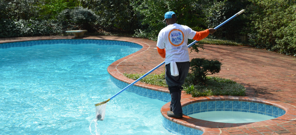 راهکارهای طلایی برای نگهداری و نظافت استخر شنا