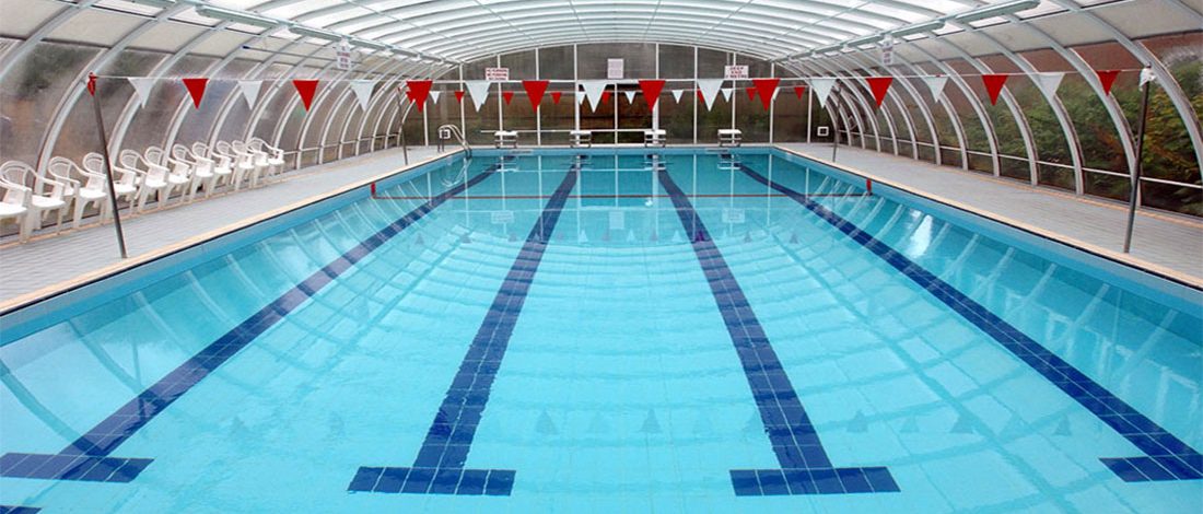 بهترین روش های طبیعی ضدعفونی آب استخر